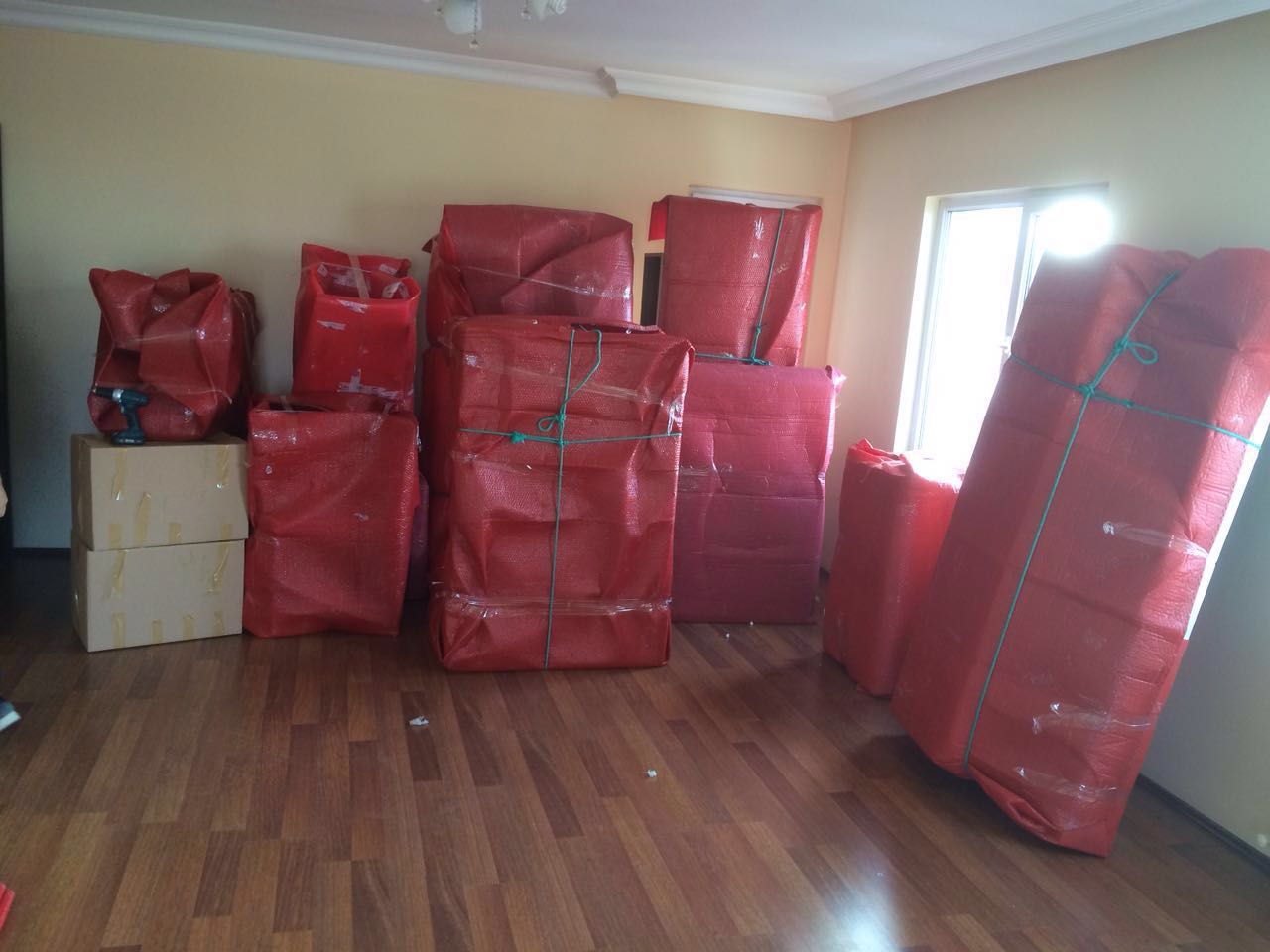 Yakacık Evden Eve Nakliyat 0 535 761 87 21 TEZEL NAK.
